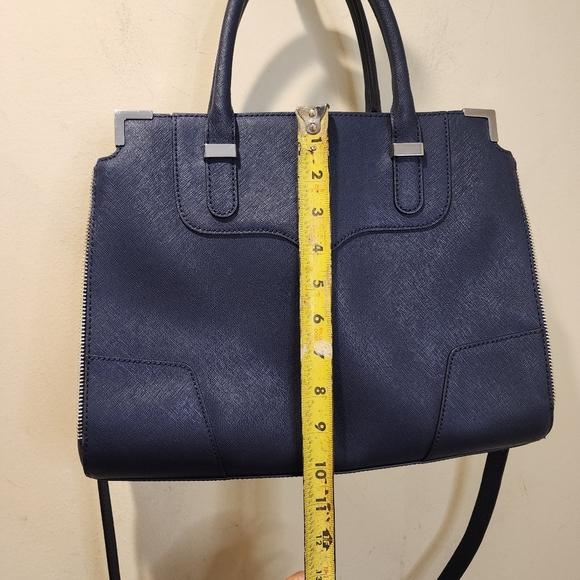 Rebecca Minkoff Elegant Navy Blue Handbag - Picture 13 of 15
